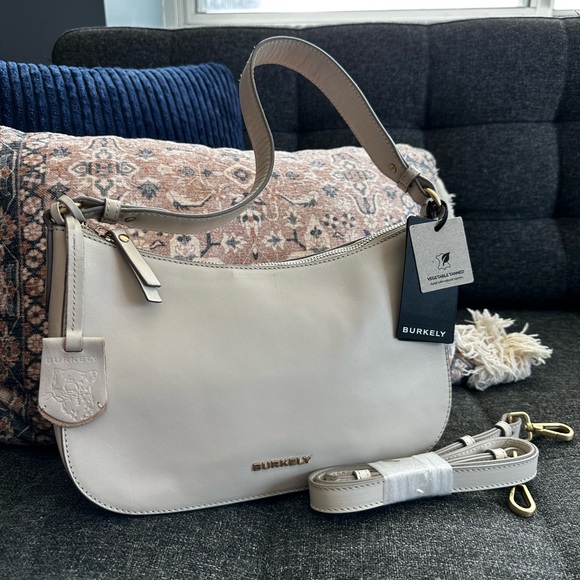 Off White Burkely Shoulder Bag - Picture 9 of 9